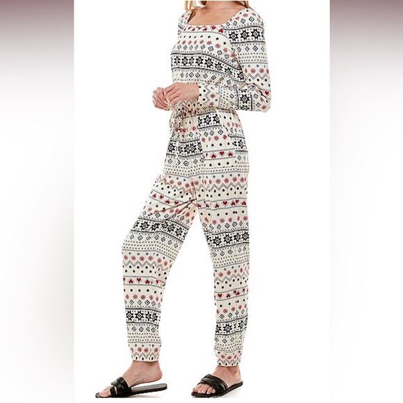 celebrate together Other - Celebrate Together Blue/Cream/Red Cozy One piece Onesie Pajamas by Size Large